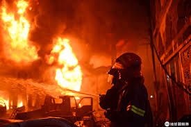 撲滅火災 / 扑灭火灾 ― pūmiè huǒzāi ― to extinguish a fire. é©šäººæ™®é çš„æ‚²åŠ‡å­ŸåŠ æ‹‰ç«ç½æ‚²åŠ‡é‡€70äººäº¡ Dq åœ°çƒåœ–è¼¯éšŠå¸¶ä½ çœ‹é€å…¨ä¸–ç•Œ