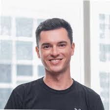 Justin Mclennan's Instagram, Twitter & Facebook