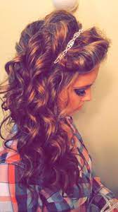 Homecoming Hair Long Curls All Down One Side Perfect For Strapless Dress Promhairstylesalldo Homecoming Hairstyles Prom Hairstyles For Long Hair Hair Styles