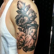 Sanduhr Tattoo Symbolik Und Herkunft Tattoos Zenideen Sanduhr Tattoo Sanduhr Tattoo Frau Sanduhr Tattoo Vorlage
