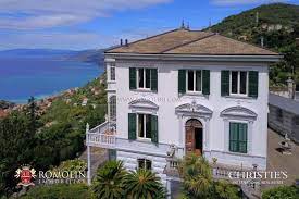 1.206 monolocali in vendita in liguria, trova l'immobile più adatto alle tue esigenze. Liguria Ville Case E Appartamenti In Vendita