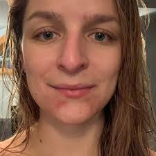 Kerry Lowery's Instagram, Twitter & Facebook