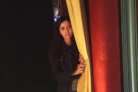 The chairwoman, however, has one stipulation for the brothers in order to live with her: Ma Baby Sitter Est Un Vampire Serie Feuilleton 2 Saisons Et 27 Episodes Tele Star