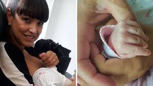 Andrea Estévez presentó a Hannah, su primera hija