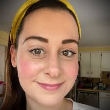 Chanel le teint ultra tenue compact review. Chanel Ultra Le Teint Ultrawear All Day Comfort Flawless Finish Foundation Reviews 2021