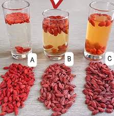 Chỉ 1 cốc nước, phân biệt ngay kỷ... - Báo Tin Tức Việt Đức | Facebook