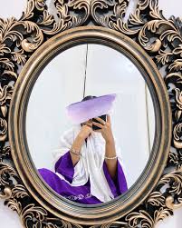 gloryhind هنـد on instagram عسى مقبلات الأيام للخاطر مسر ه mirror selfie girl girl photography poses girl photo poses