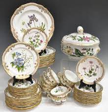 Typical wedgwood blue jasperware plate with white sprigged reliefs. 60 Fine Spode Stafford Flowers China Service Fine China Dinnerware Fine China Patterns Fine Dinnerware