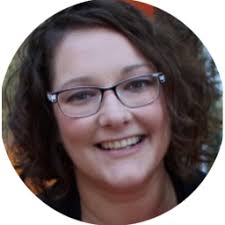 Diana Cisneros's Instagram, Twitter & Facebook