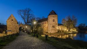 Niederlassung der pallottiner mit (jugend)bildungshaus, zentrum für spiritualität, begleitung und narrative theologie, sowie pallottikirche in. Wasserburg Haus Zum Haus Foto Bild Wasser Schloss Natur Bilder Auf Fotocommunity