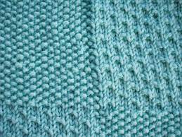 Tricot et crochet spécial noël. Une Couverture De Naissance Texturee Au Tricot Saxe