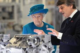 The state opening of parliament is usually the most colourful event of the parliamentary year and is steeped in tradition and customs dating back centuries. Her Majesty The Queen Returns To Wolverhampton For The First Time Since 1994 Daily Mail Online