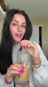 Kaitlin Gale's Instagram, Twitter & Facebook