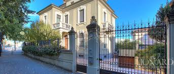The population was 39,374 as of 2017. Jugendstilvilla In Voghera Zum Verkauf Lionard