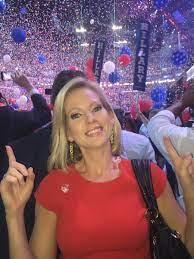 Her nationality is american and ethnicity is caucasian. Shannon Bream On Twitter This Is My Made It Through 3 Weeks On The Road Happy Dance There S No Place Like Home