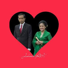 Tak hanya tenar sebagai bintang iklan daia, ia dulunya juga laris manis sebagai artis peran. Prayforahok On Twitter Fadlizon Kan Mantan Bintang Iklan Daia Deterjen Putrasangkur Gerindra Ngingetin Iklan Daia Haha