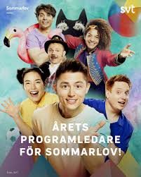 Svt:s sommarlovsprogram har sänts sedan 1978 under olika namn. Guldkanten Svt Som Vi Langtar Angelika Markus Alex Ida Och Nya Programledaren Dante Zia Lotsar Oss Genom Sommaren Dessutom Gor Olof Wretling Entre I Sommarlovsvarlden Med Aventyrshistorien Hemligheternas Hemlighet Sommarlov