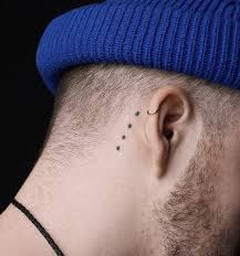 This behind the ear tattoo is totally adorable. 35 Minimalists Behind The Ear Tattoo Ideas Trendy Designs