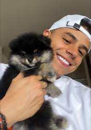 Dios me dio la música y la música me los dio a ustedes, gracias por  apoyarme, por escucharme y siempre estar para mi! LOS QUIERO MUCHO.