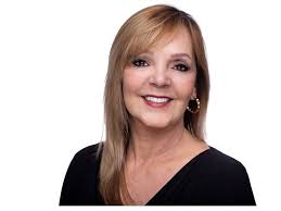 Susan Russo Joins Berkshire Hathaway HomeServices Commonwealth Real Estate  as Regional Director