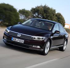 Ein leidenschaftlicher ritt im grenzbereich. So Fahrt Sich Der Neue Vw Passat Mit 240 Ps Im Test Welt