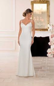 Sleek Old Hollywood Wedding Dress Stella York Wedding Gowns Stella York Wedding Dress Wedding Dresses Wedding Dresses Simple