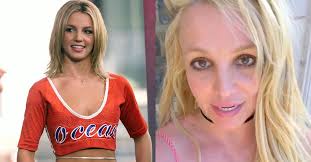 Sometimes smaller sized teeth will result in gaps. Why Does Britney Spears Have A Gap Tooth Regardless She S Beautiful