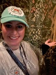 Hello, I'm Gina and something to know about me is I like to meet new people  and do things?