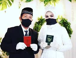 Nella kharisma dan dory harsa membenarkan mereka sudah menikah pada 15 agustus lalu. Nella Kharisma Menikah Dengan Dory Bagaimana Nasib Cak Malik Panturapost Com