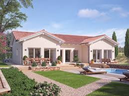 Mediterraner Bungalow Mit Satteldach Architektur Innenhof Terrasse Fertighaus Bauen Ideen Bungalo Architektur Innenhof Fertighaus Bungalow Architektur Haus
