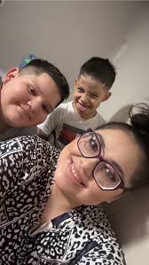 Living with dialysis after childbirth