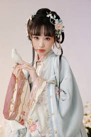 Violet_Meraviglia on X: 微博@小豆蔻儿1212 零点千年古都系列2 ｛古都长安｝ 【花涧羽】天阙沉沉夜未央，碧云仙曲舞霓裳。  ShiSanYu 十三余