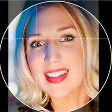 Diana Marks's Instagram, Twitter & Facebook