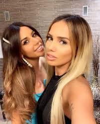 Les Marseillais Vs Le Reste Du Monde 5 Manon Marsault Absente Au Casting On En Sait Plus En 2020 Les Marseillais Le Reste Du Monde Manon