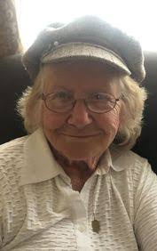 Margaret Salter's Instagram, Twitter & Facebook