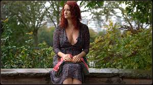 Curvy Erotic
