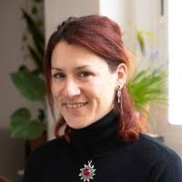 700+ "Julia Leon" profiles