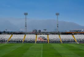 Estadio monumental david arellano often shortened to just estadio monumental is a football stadium located in the small macul commune of the greater santiago area. Estadio Monumental David Arellano Santiago The Stadium Guide