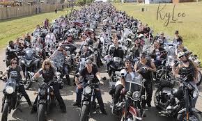 Нелепая случайность приводит к гибели супруги маркуса в железнодорожной катастрофе. Rider Justice Sponsors The 2020 Colorado Women S World Record Ride Rider Justice