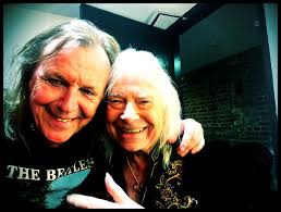 It was great to see my old friend and colleague Bob Catley the other day in  London, onstage/backstage !!! Unfortunately he's not taking part in this  Avantasia spring tour due to some