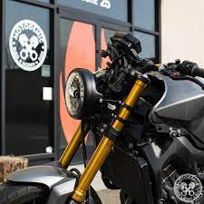Mt 09 Fz 09 Xsr900 Custom Headlight Brackets Motodemic Custom Headlights Fz09 Cafe Racer