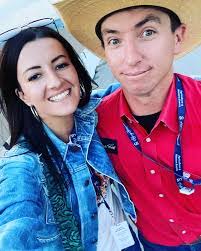 Dexter Patton's Instagram, Twitter & Facebook