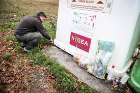 Portez des gants jetables pour éviter. Les Rats S Installent Ou Ils Trouvent A Manger Le Soir Plus