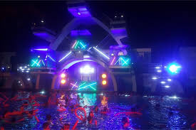 Val D Oise Cergy Concert Aquatique A La Piscine Du Parvis La Gazette Du Val D Oise