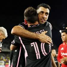 Lionel Messi le dedicó una publicación y un mensaje a Sergio Busquets tras anunciar su retiro :: Olé USA