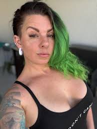 Single mom's message of hope and resilience