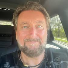 Looking for Pickleball lessons in Parrish!