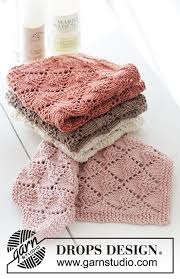 Free knitting pattern for a cabled kids sweater with beads. Bright Diamonds Drops Extra 0 1491 Free Knitting Patterns By Drops Design