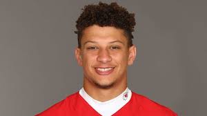 Friendly reminder that Patrick Mahomes of the Kansas City Chiefs is the  only starting QB in the playoffs who was a first-gen student! Pat started  earning college credits while still in high