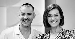 Ogni settimana un aggiornamento sulle ultime news delle tue star preferite, le notizie in anteprima, le foto esclusive, le tendenze di moda, tutto su bellezza e salute e tante novità su cucina e ricette. Fatima Lopes O Que Ninguem Viu Apresentadora Emocionada No Seu Regresso A Tvi Nova Gente